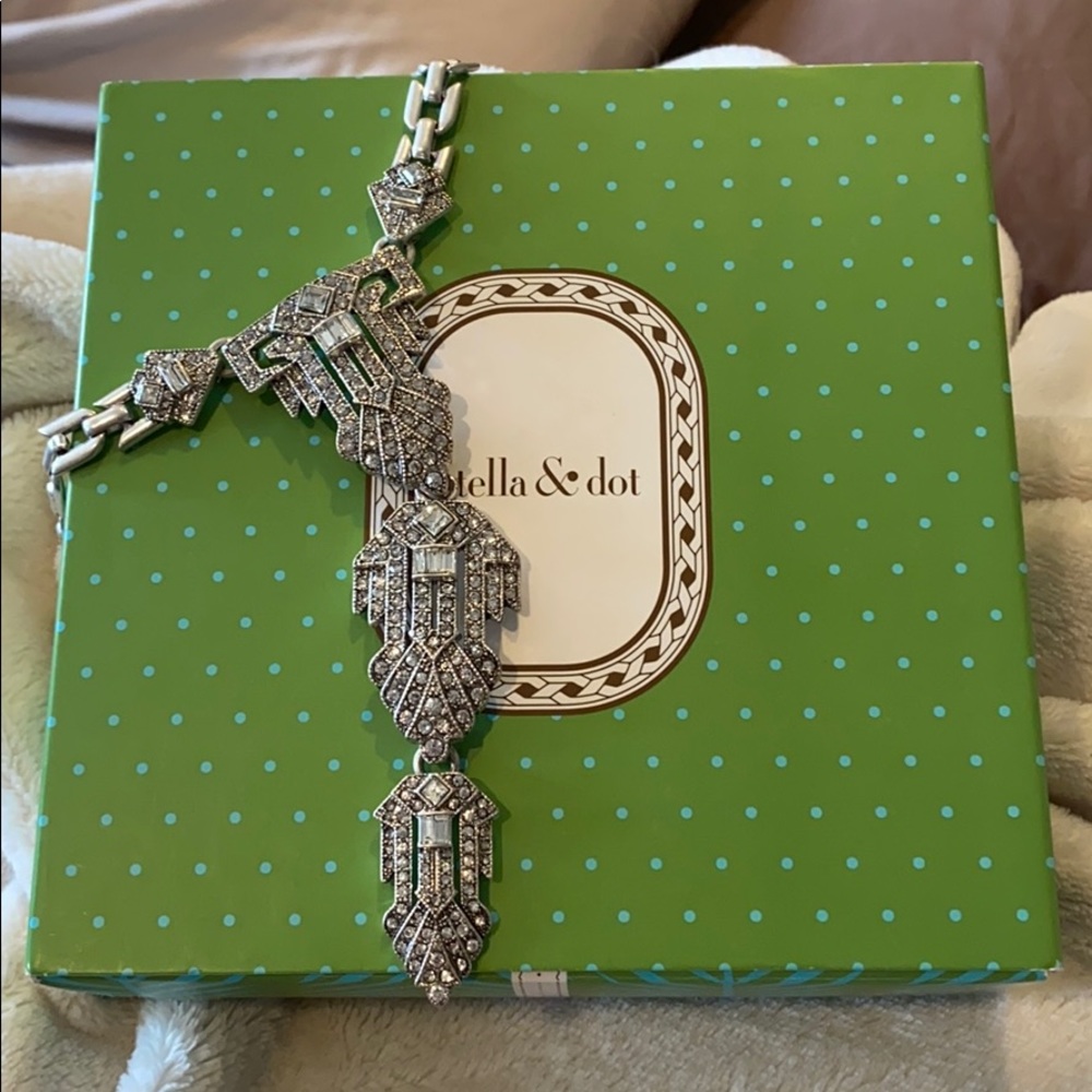 Stella & Dot Casablanca Pendant Necklace